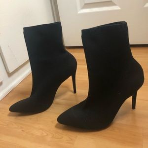 BLACK KNIT SOCK HIGH HEELS W/ POINTED TOES